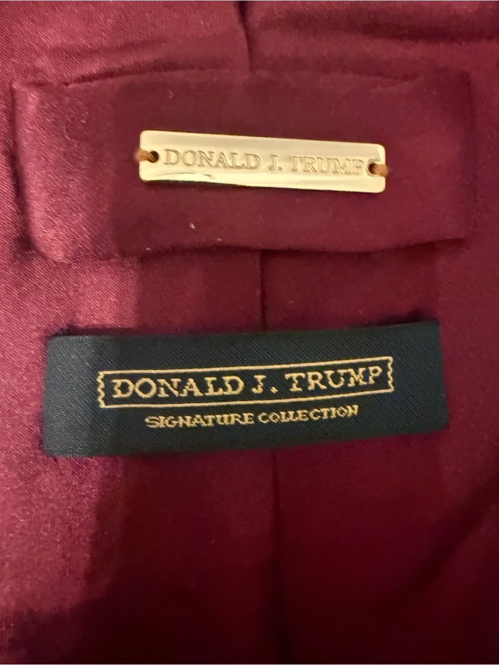 Donald Trump Men's Solid Burgundy Tie - Sleek Formal Accessory